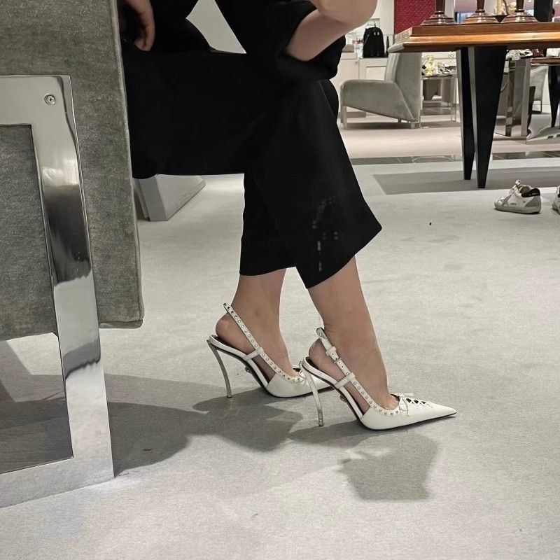 Women'S Fashion Market Size - 2025 ออกแบบใหม่ผู้หญิง Slim รองเท้าแตะ Rivet-Trimmed Chic